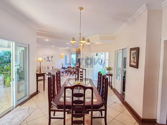 Casa com 1000m² 3 quartos e 3 banheiros, à venda, no bairro Vale do Itamaracá em Valinhos