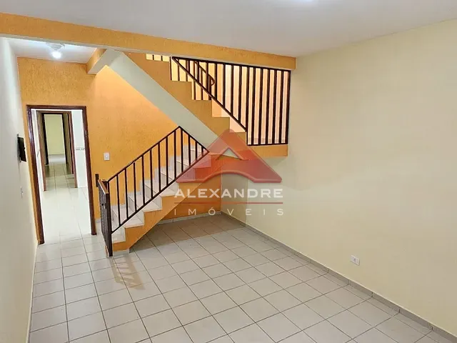 Casa com 150m² 3 quartos e 1 banheiro, à venda, no bairro Vila Industrial em São José dos Campos