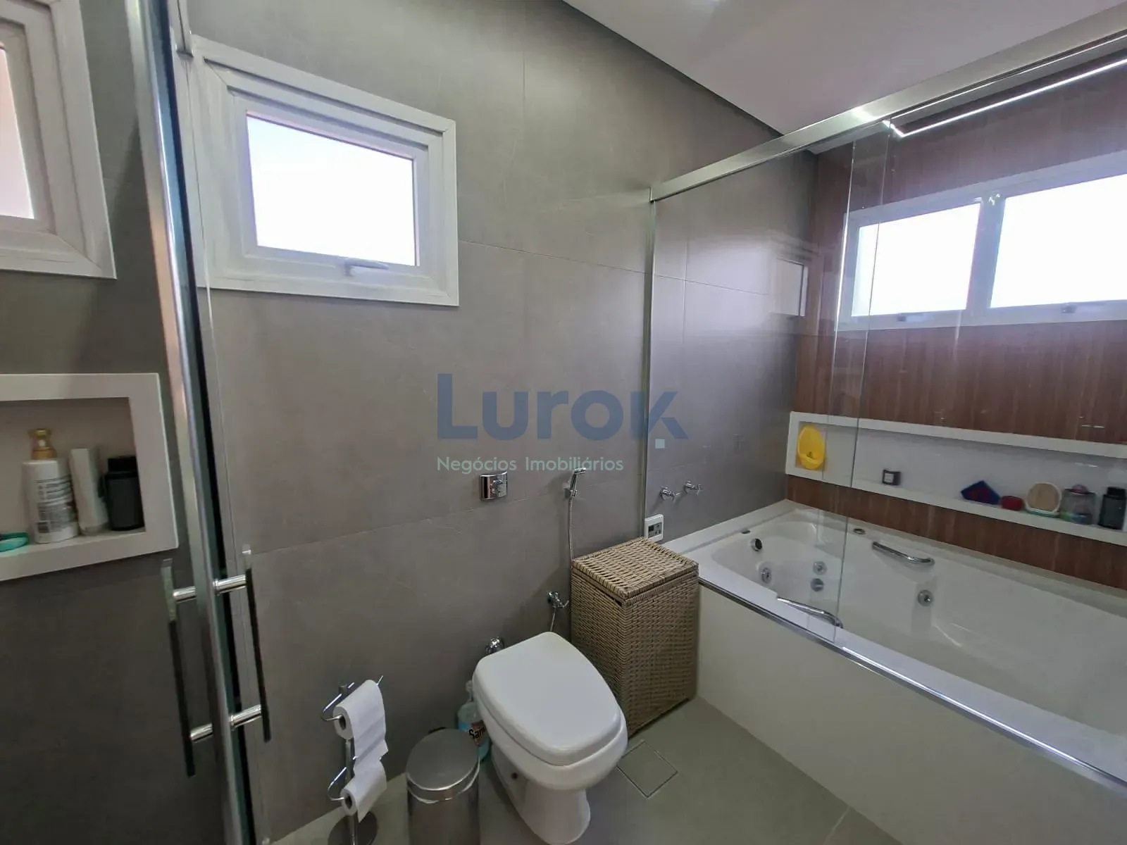 Casa, 3 quartos, 288 m² - Foto 31
