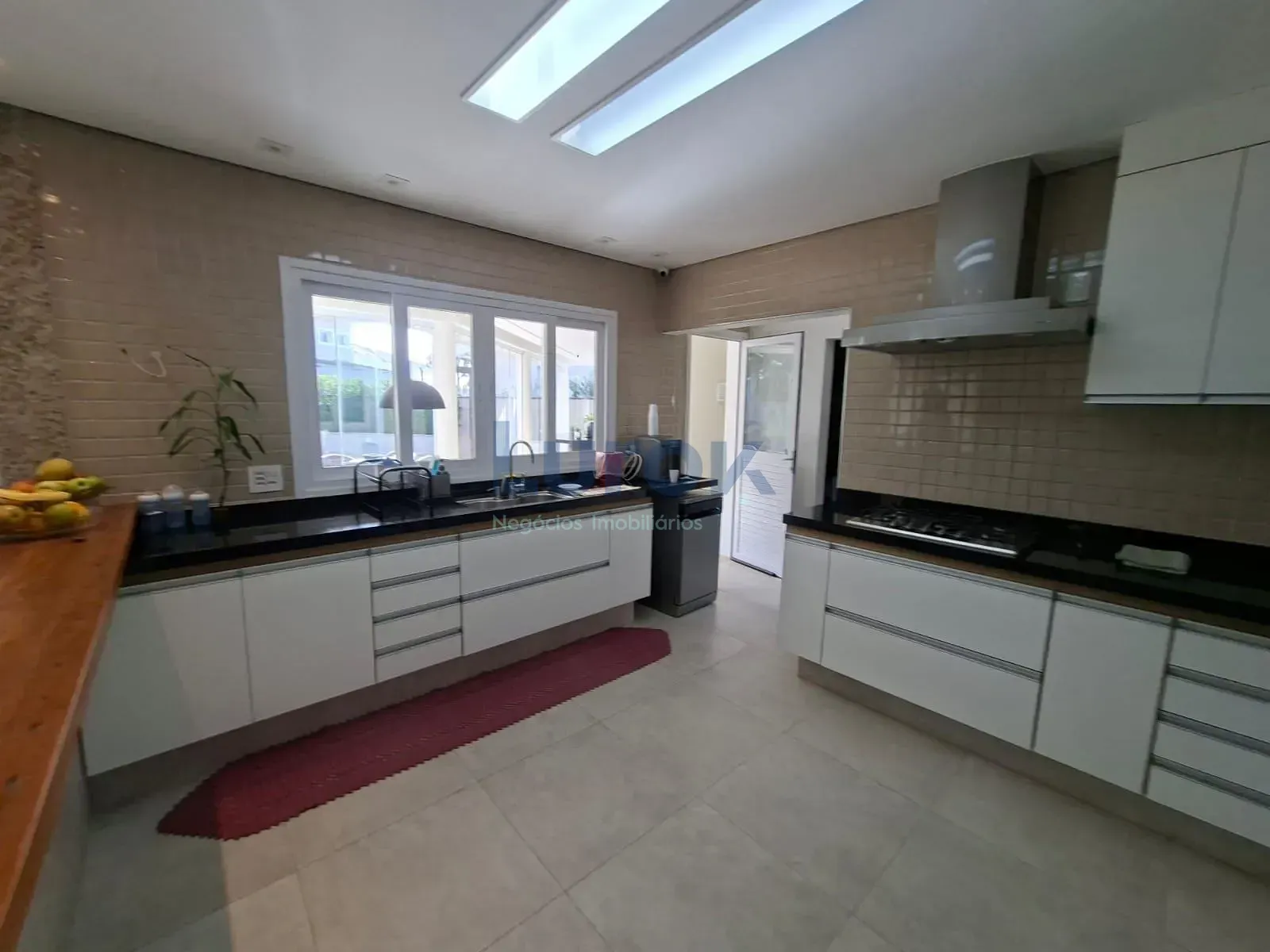 Casa, 3 quartos, 288 m² - Foto 24