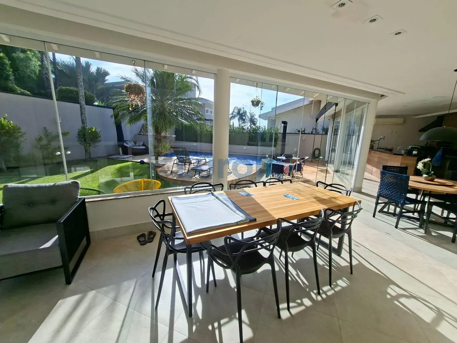 Casa, 3 quartos, 288 m² - Foto 64