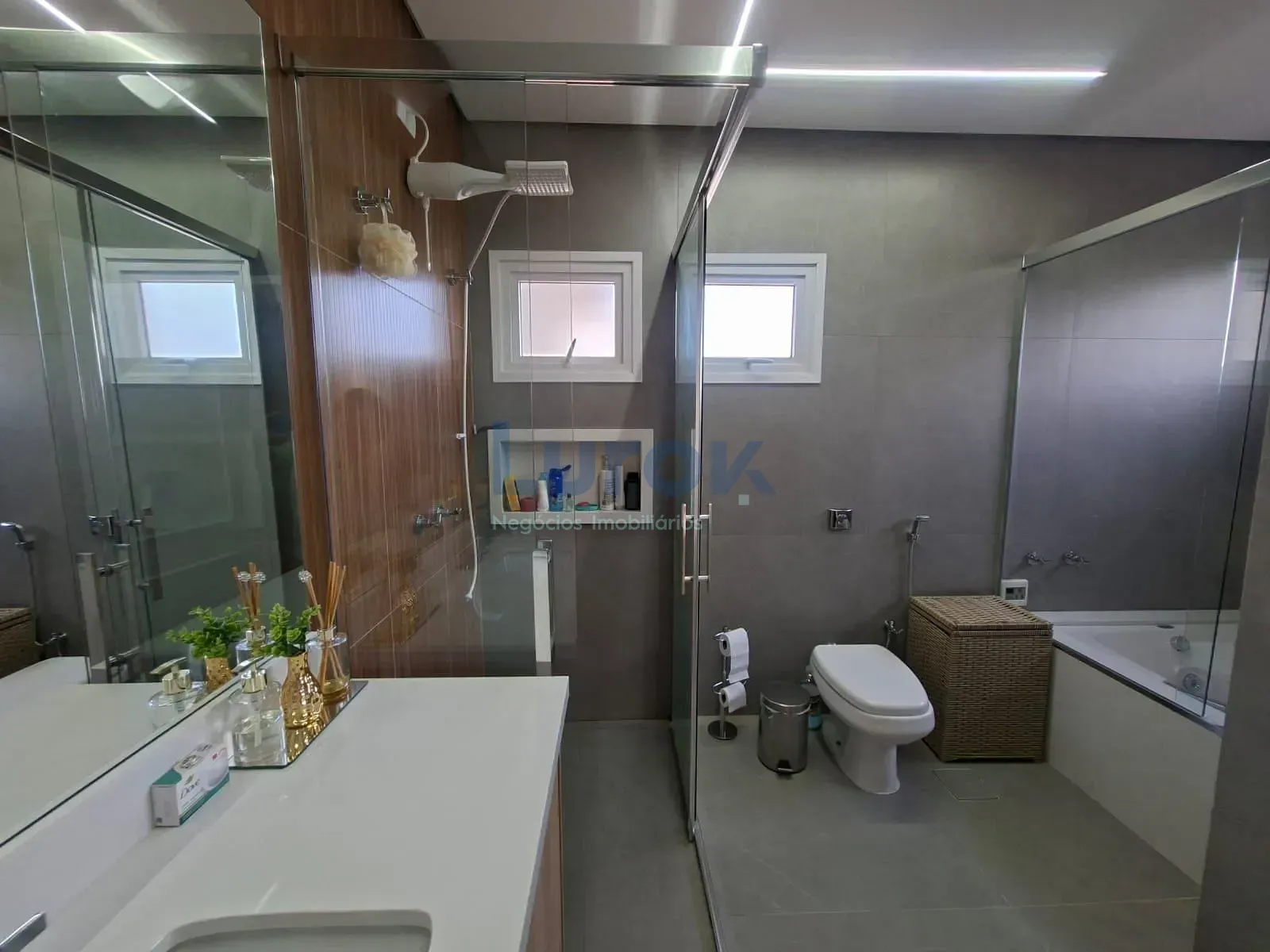 Casa, 3 quartos, 288 m² - Foto 50