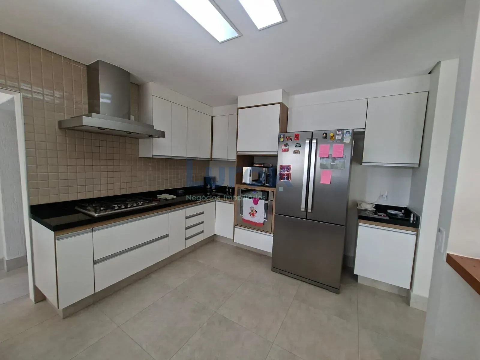 Casa, 3 quartos, 288 m² - Foto 27
