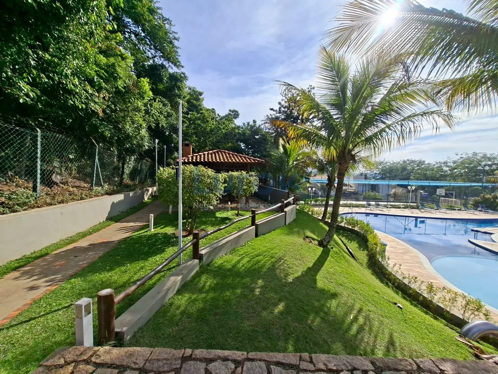 Casa, 3 quartos, 288 m² - Foto 105