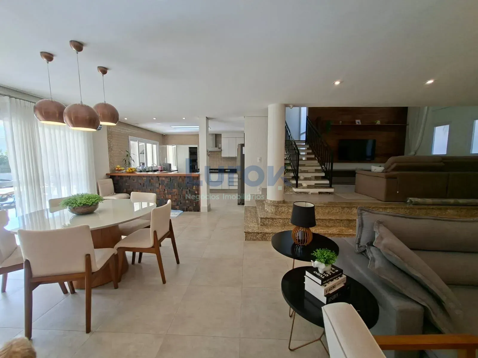 Casa, 3 quartos, 288 m² - Foto 23