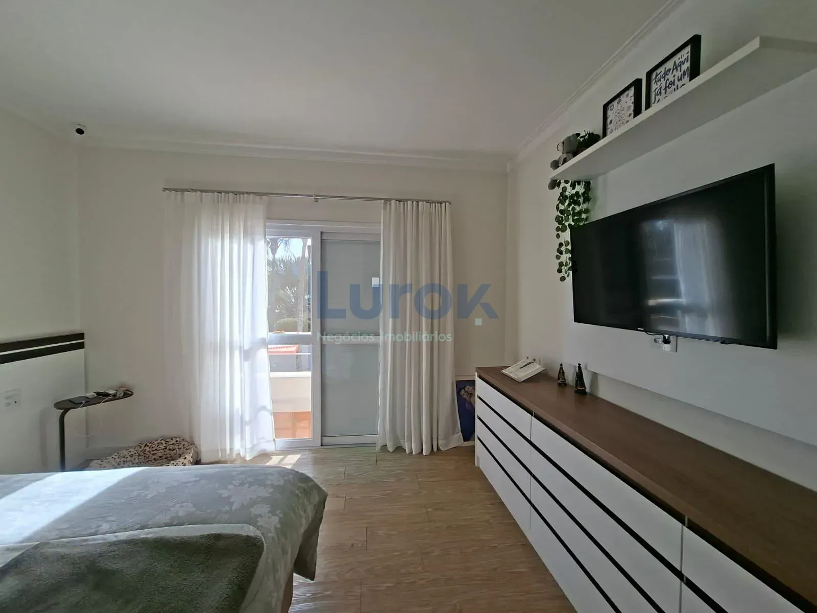 Casa, 3 quartos, 288 m² - Foto 46