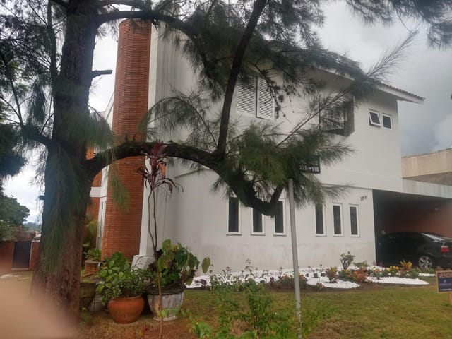 Casa com 487m² 4 quartos e 4 banheiros, à venda, no bairro Alphaville em Santana de Parnaíba