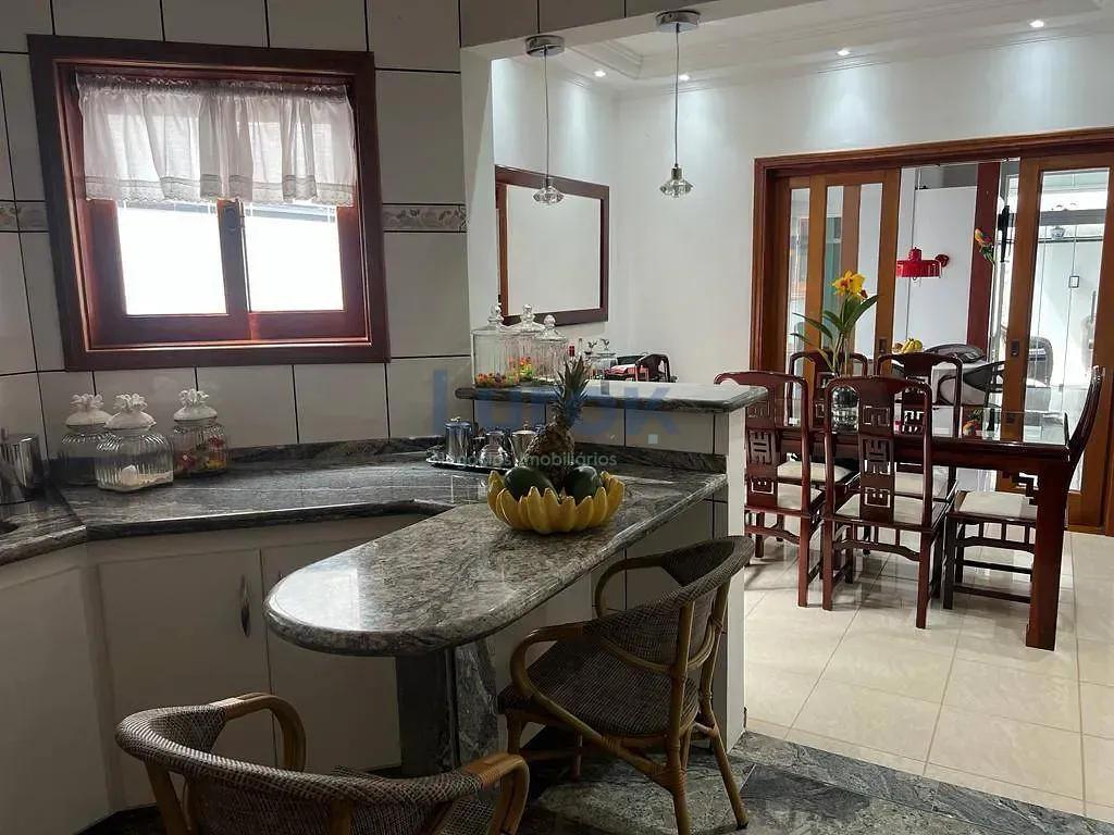 Casa, 4 quartos, 280 m² - Foto 12