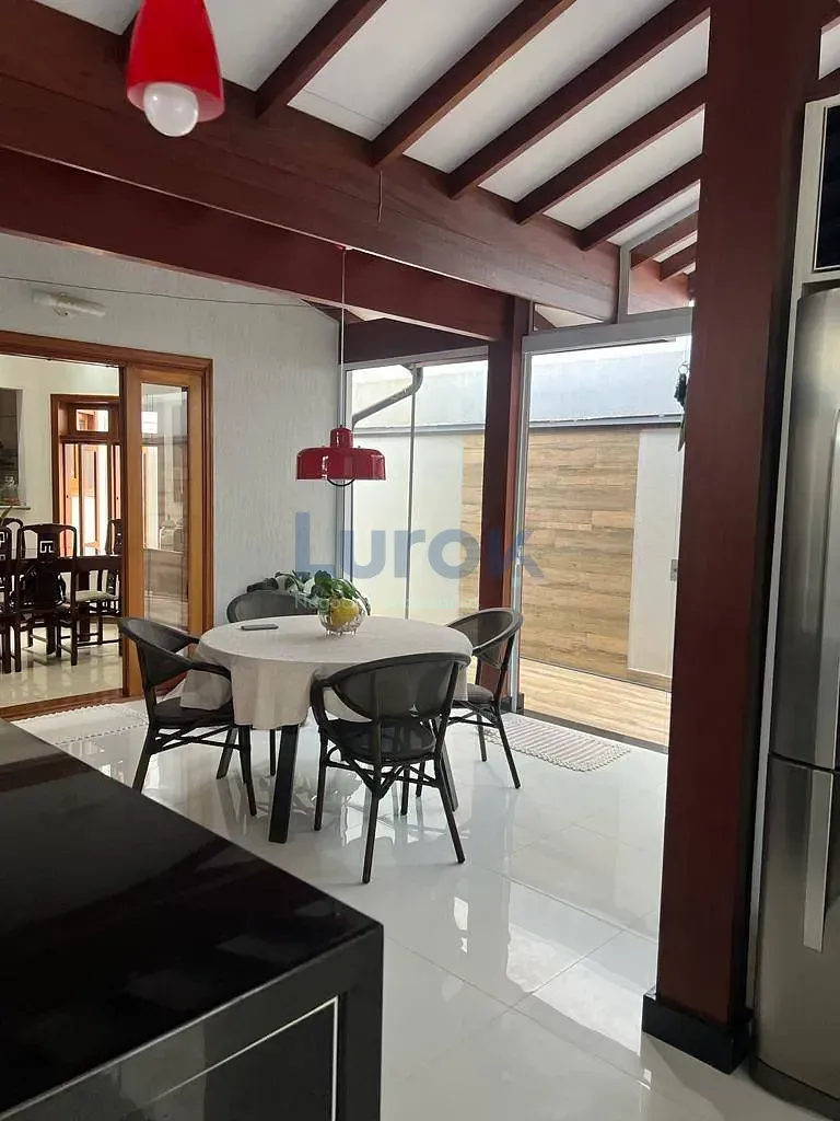 Casa, 4 quartos, 280 m² - Foto 18