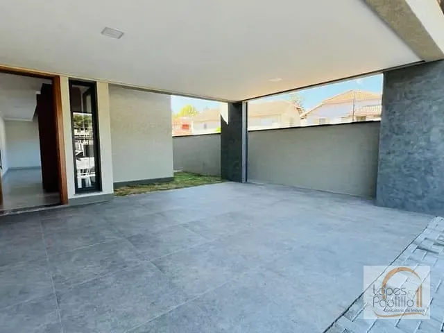 Casa com 277m² 3 quartos e 3 banheiros, à venda, no bairro Jardim do Lago em Atibaia