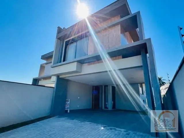 Casa com 277m² 3 quartos e 3 banheiros, à venda, no bairro Jardim do Lago em Atibaia