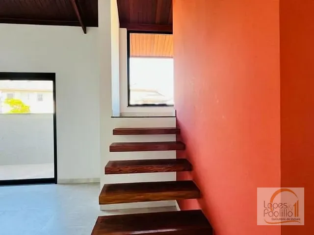 Casa com 277m² 3 quartos e 3 banheiros, à venda, no bairro Jardim do Lago em Atibaia