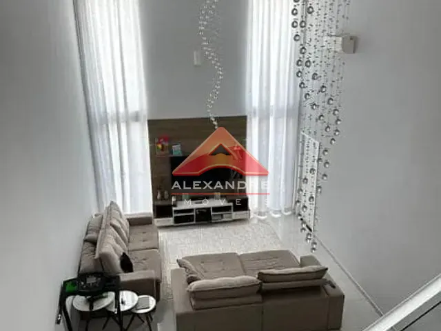 Casa com 250m² 3 quartos e 1 banheiro, à venda, no bairro Jardim Minas Gerais em São José dos Campos