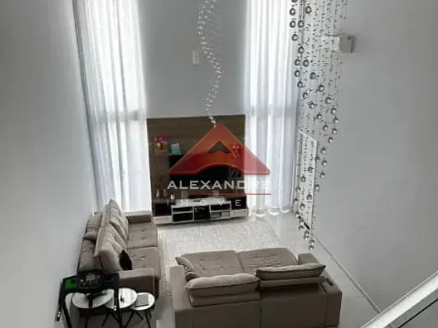 Casa com 250m² 3 quartos e 1 banheiro, à venda, no bairro Jardim Minas Gerais em São José dos Campos