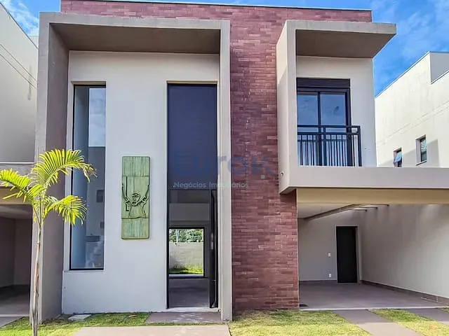 Casa 3 quartos e 4 banheiros, à venda, no bairro Vista Alegre em Vinhedo