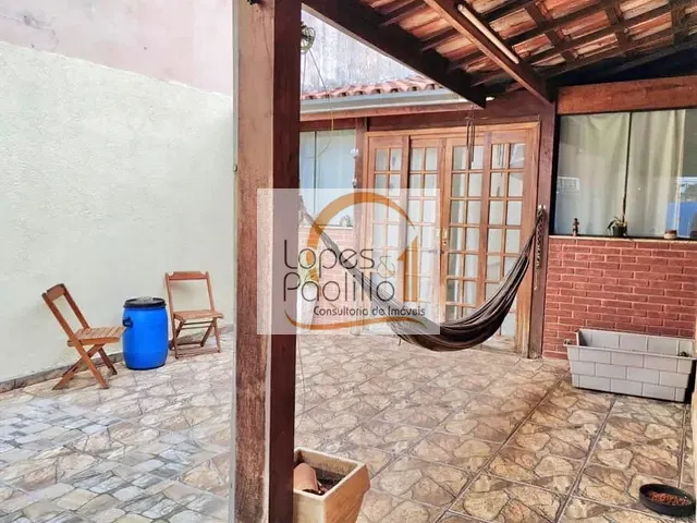 Casa com 247m² 2 quartos e 2 banheiros, à venda, no bairro Jardim Alvinópolis em Atibaia