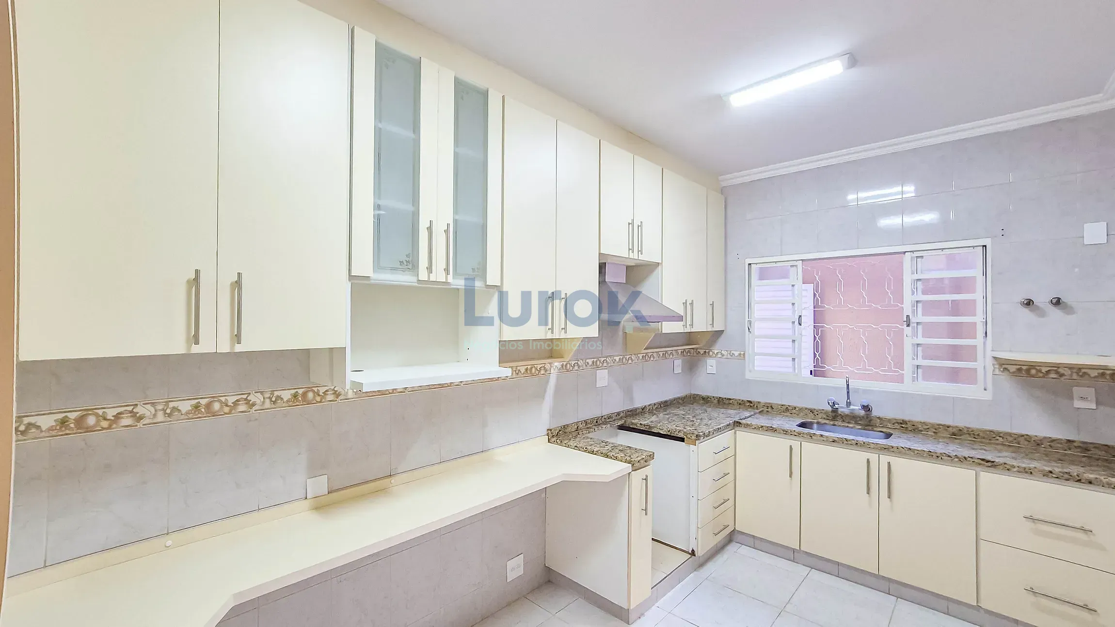 Casa, 3 quartos, 177 m² - Foto 6