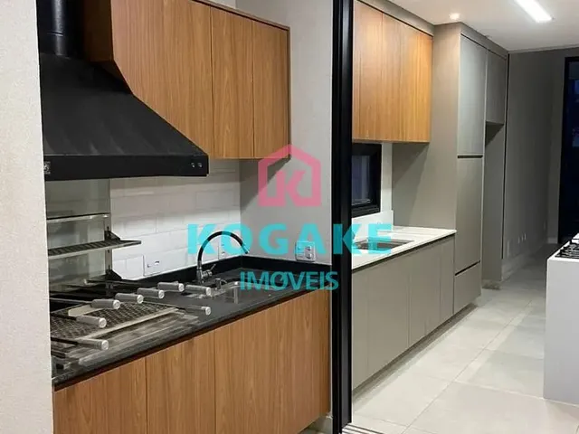 Casa com 389m² 4 quartos e 4 banheiros, à venda, no bairro Recanto dos Eucaliptos em São José Dos Campos