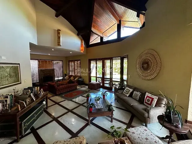 Casa com 577m² 5 quartos e 6 banheiros, à venda, no bairro Jardim América em Sorocaba