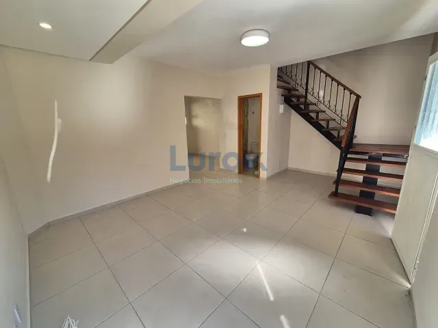 Casa com 112m² 3 quartos e 3 banheiros, para alugar, no bairro Parque Nova Suíça em Valinhos