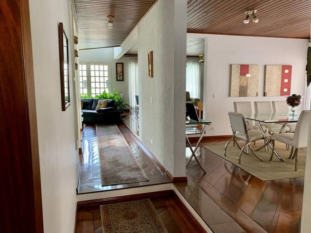Casa com 589m² 4 quartos e 5 banheiros, à venda, no bairro Alphaville Residencial Zero em Barueri