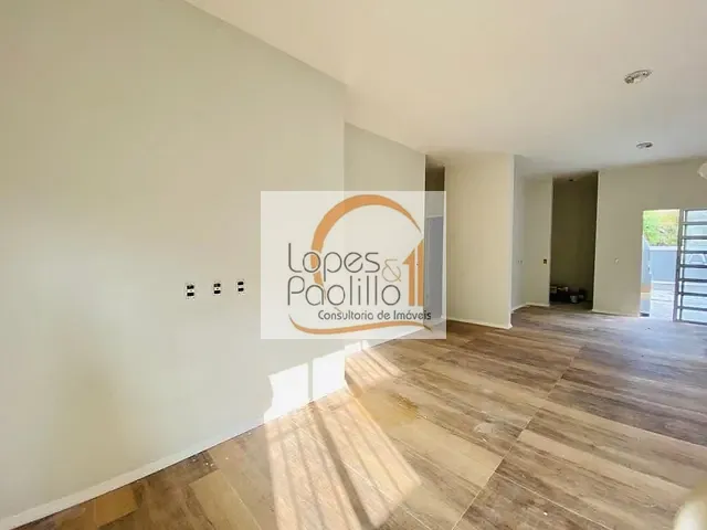 Casa com 360m² 3 quartos e 3 banheiros, à venda, no bairro Retiro das Fontes em Atibaia