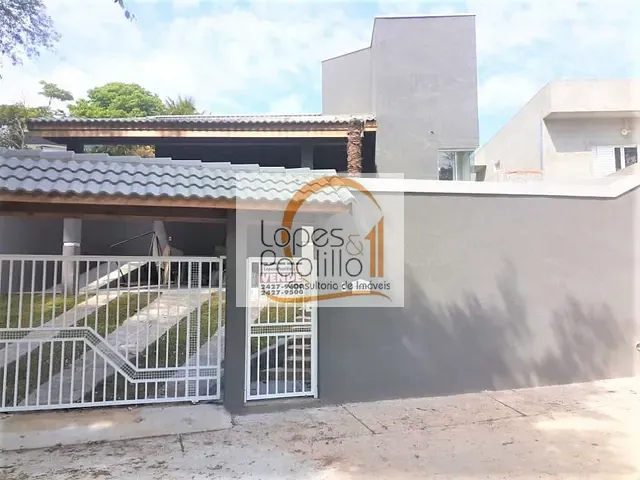 Casa com 360m² 3 quartos e 3 banheiros, à venda, no bairro Retiro das Fontes em Atibaia