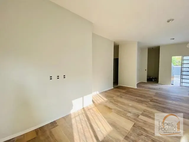 Casa com 360m² 3 quartos e 3 banheiros, à venda, no bairro Retiro das Fontes em Atibaia