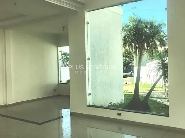 Casa com 1500m² 4 quartos e 7 banheiros, à venda, no bairro Village Castelo Itu em Itu