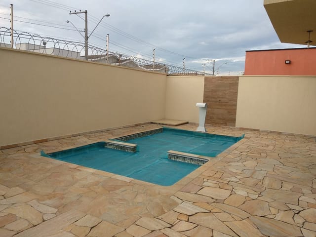 Casa com 275m² 3 quartos e 5 banheiros, à venda, no bairro Loteamento Residencial Campos do Conde II em Tremembé