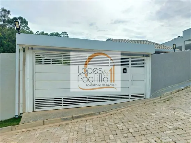 Casa com 192m² 2 quartos e 2 banheiros, à venda, no bairro Portão em Atibaia
