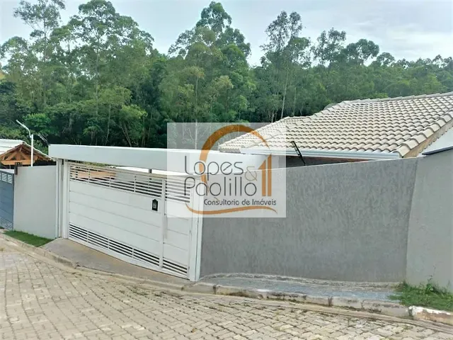 Casa com 192m² 2 quartos e 2 banheiros, à venda, no bairro Portão em Atibaia