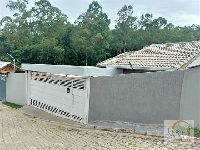 Casa com 192m² 2 quartos e 2 banheiros, à venda, no bairro Portão em Atibaia