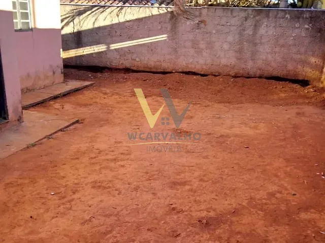 Casa com 200m² 2 quartos e 1 banheiro, à venda, no bairro Copacabana em Anápolis