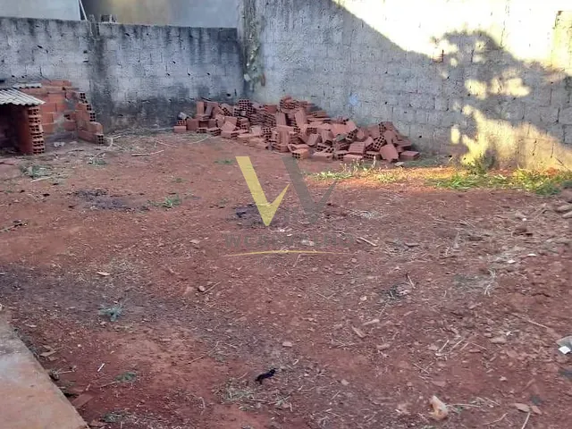 Casa com 200m² 2 quartos e 1 banheiro, à venda, no bairro Copacabana em Anápolis