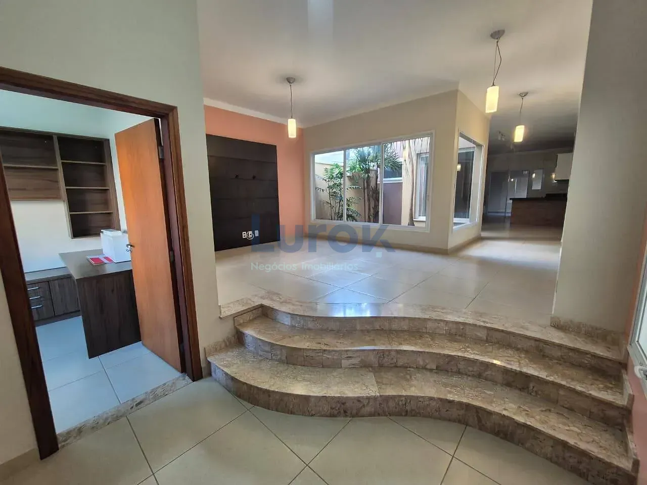 Casa, 3 quartos, 196 m² - Foto 4