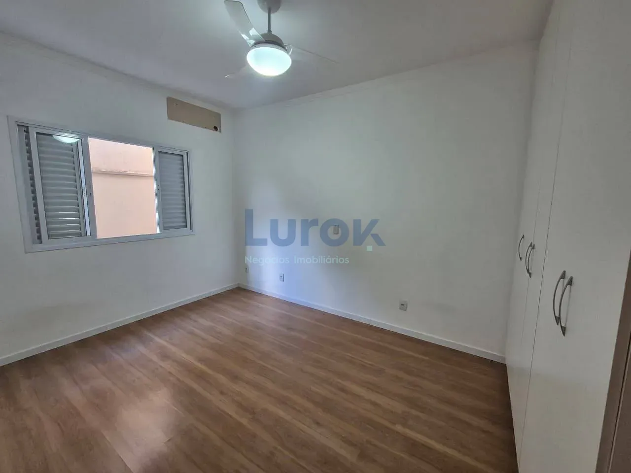 Casa, 3 quartos, 196 m² - Foto 33
