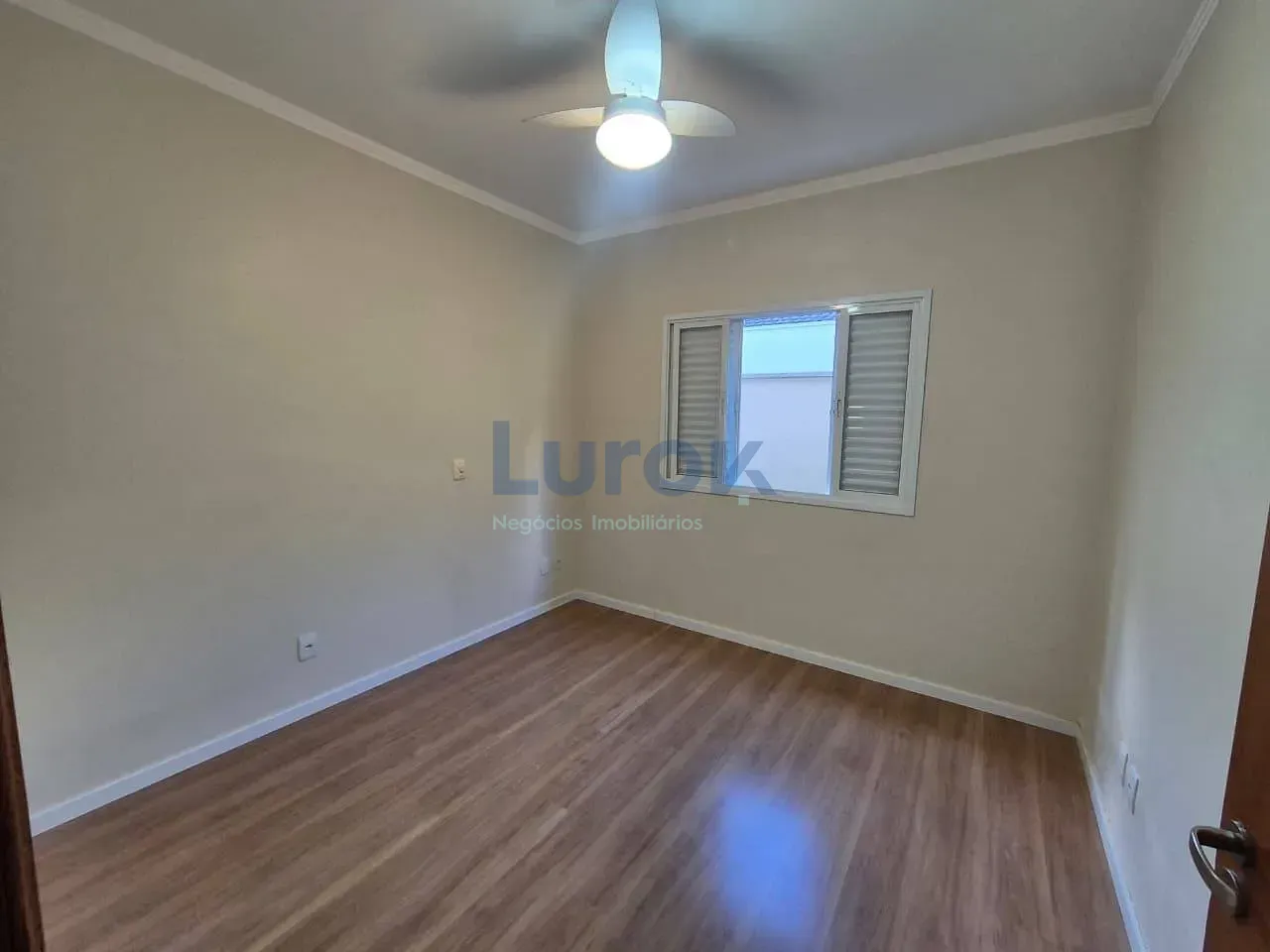 Casa, 3 quartos, 196 m² - Foto 35