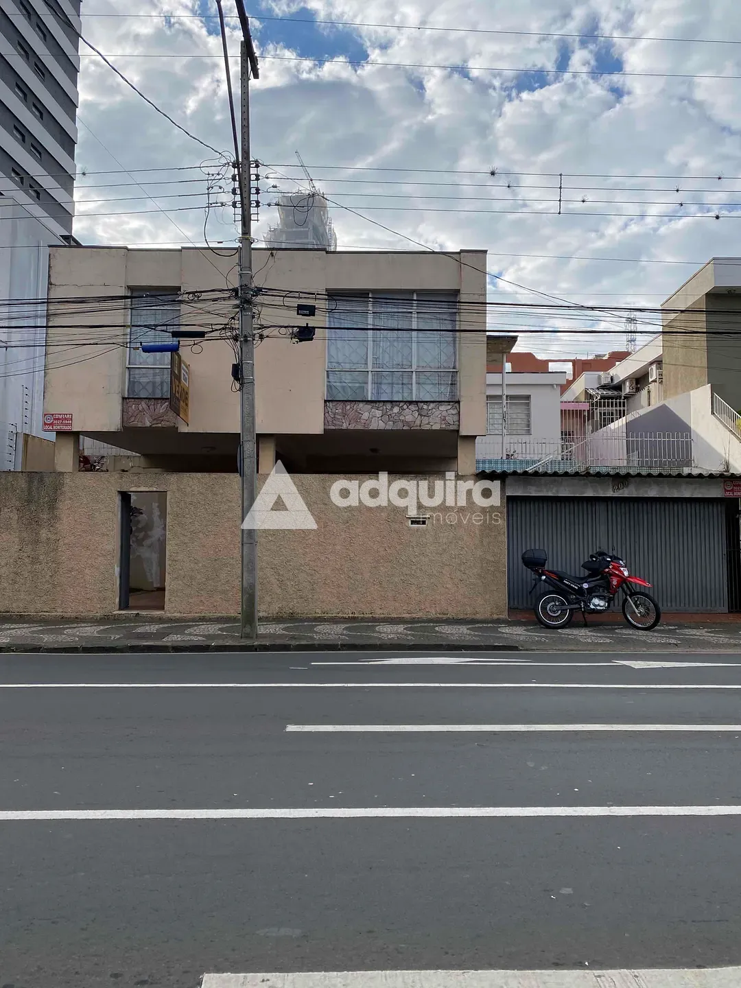 Casa, 1 quarto, 193 m² - Foto 1