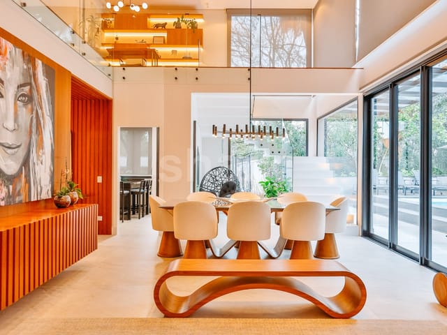 Casa com 712m² 4 quartos e 7 banheiros, à venda, no bairro Alphaville Residencial Dois em Barueri