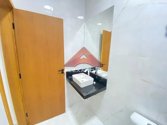 Casa com 150m² 3 quartos e 2 banheiros, à venda, no bairro Vila Tesouro em São José dos Campos