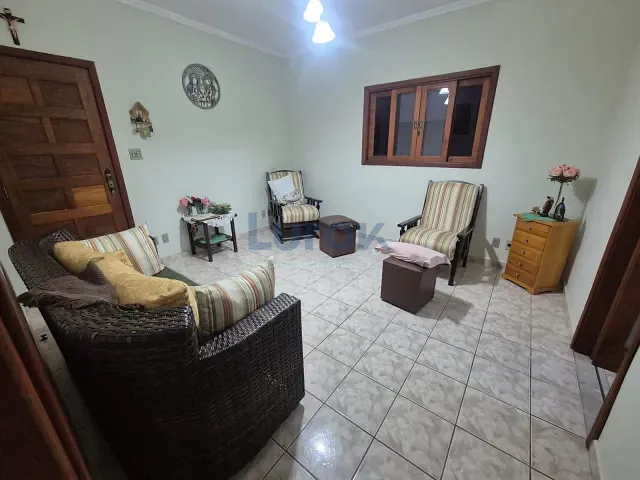 Casa com 345m² 3 quartos e 3 banheiros, à venda, no bairro Condomínio Residencial Terras do Oriente em Valinhos