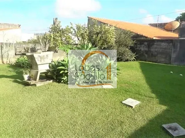 Casa com 300m² 2 quartos e 1 banheiro, à venda, no bairro Jardim dos Pinheiros em Atibaia