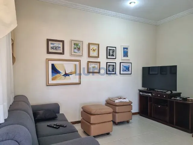 Casa 4 quartos e 6 banheiros, à venda, no bairro Jardim Novo Horizonte em Valinhos