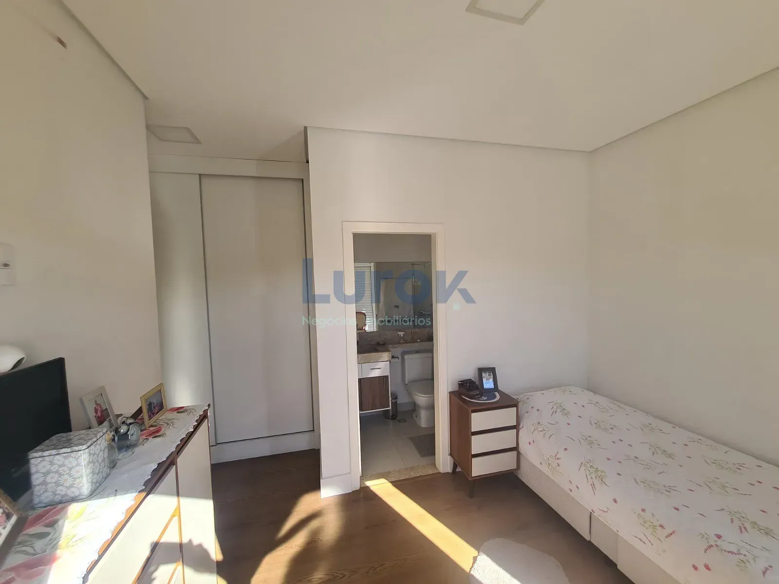 Casa, 4 quartos, 272 m² - Foto 36