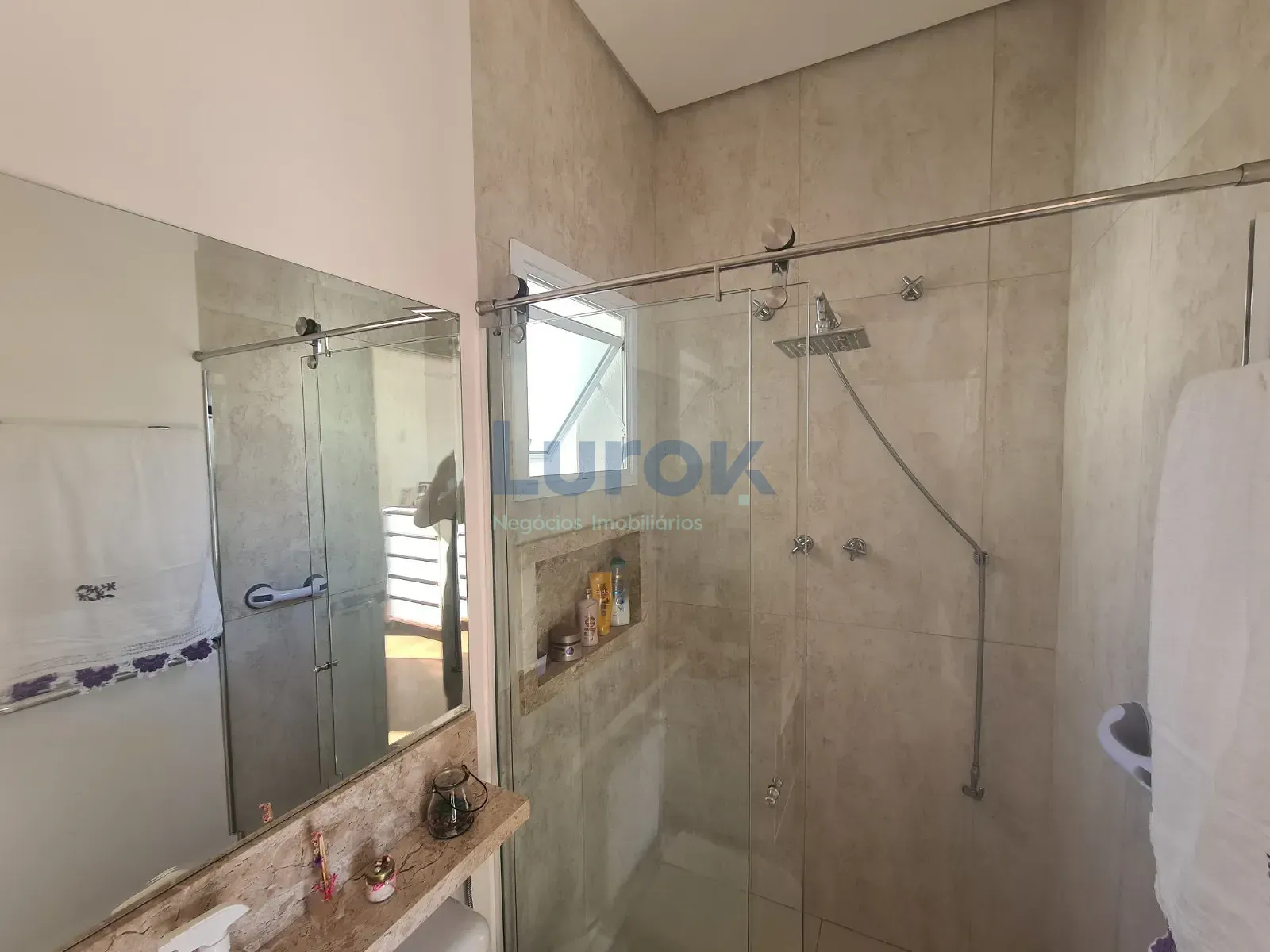 Casa, 4 quartos, 272 m² - Foto 37
