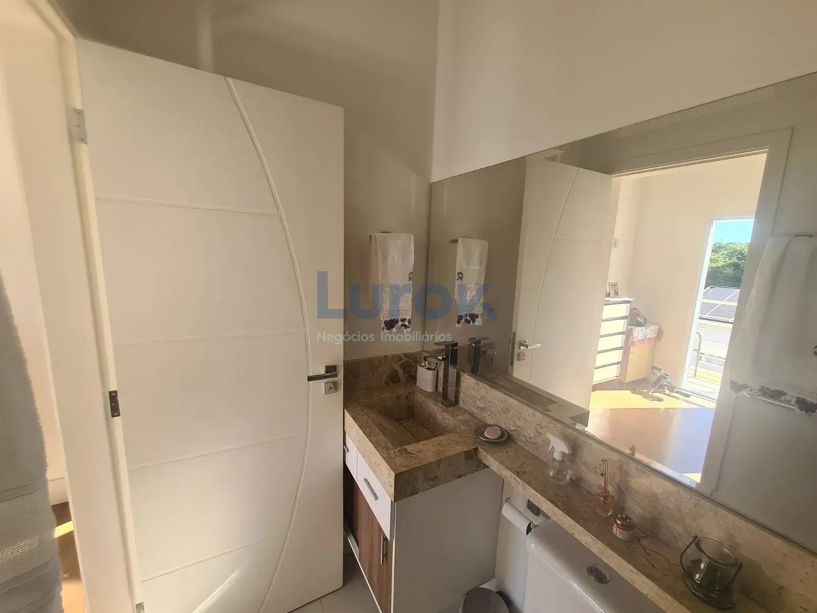 Casa, 4 quartos, 272 m² - Foto 41