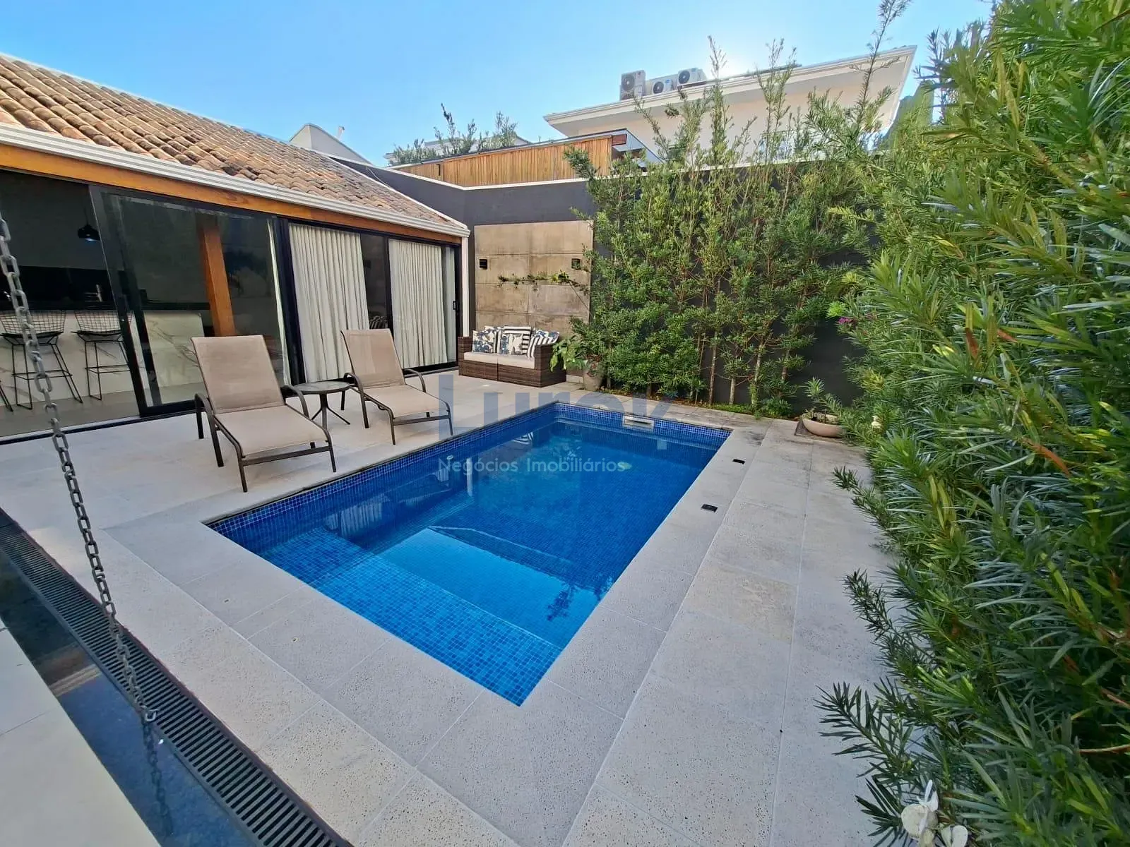 Casa, 3 quartos, 241 m² - Foto 24