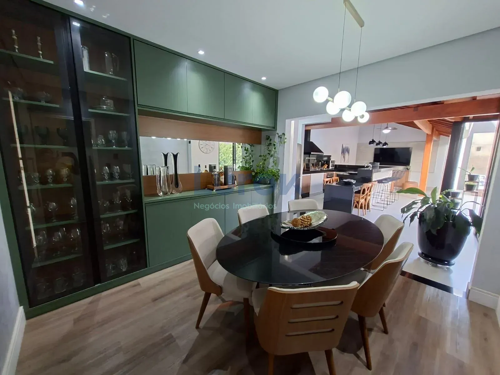 Casa, 3 quartos, 241 m² - Foto 14