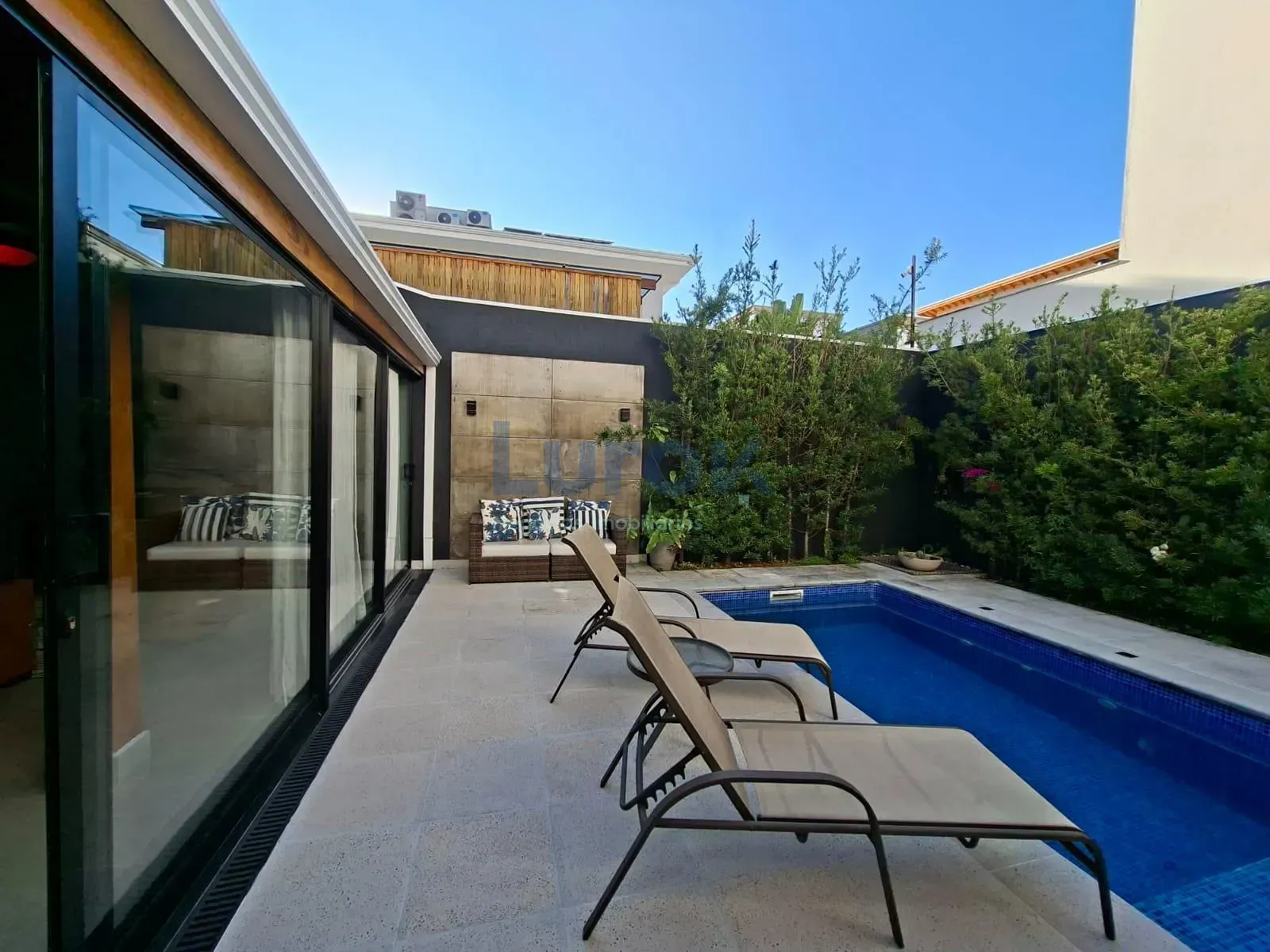 Casa, 3 quartos, 241 m² - Foto 27
